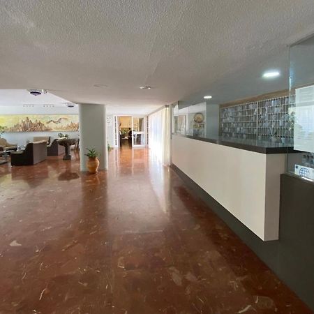Apt Centrico Con Vistas Y Piscinas Benalmádena Exterior foto