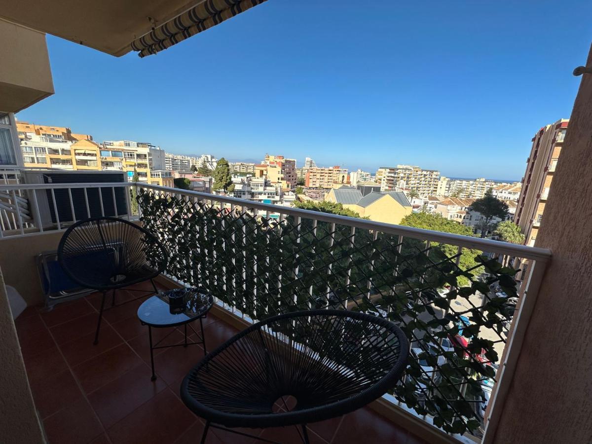 Apt Centrico Con Vistas Y Piscinas Benalmádena Exterior foto
